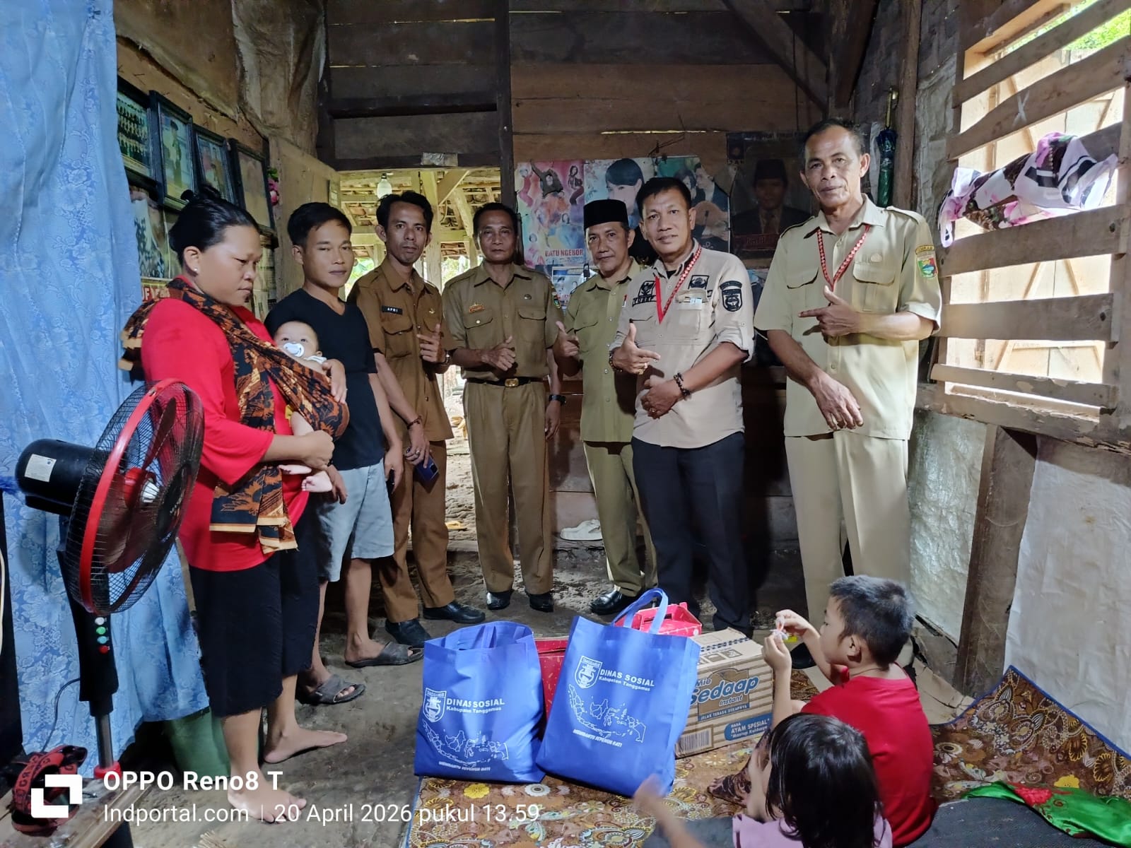 Camat Limau Tinjau Bocah Korban Luka Bakar Di Pekon Badak, Usulkan Bedah Rumah Untuk Keluarga