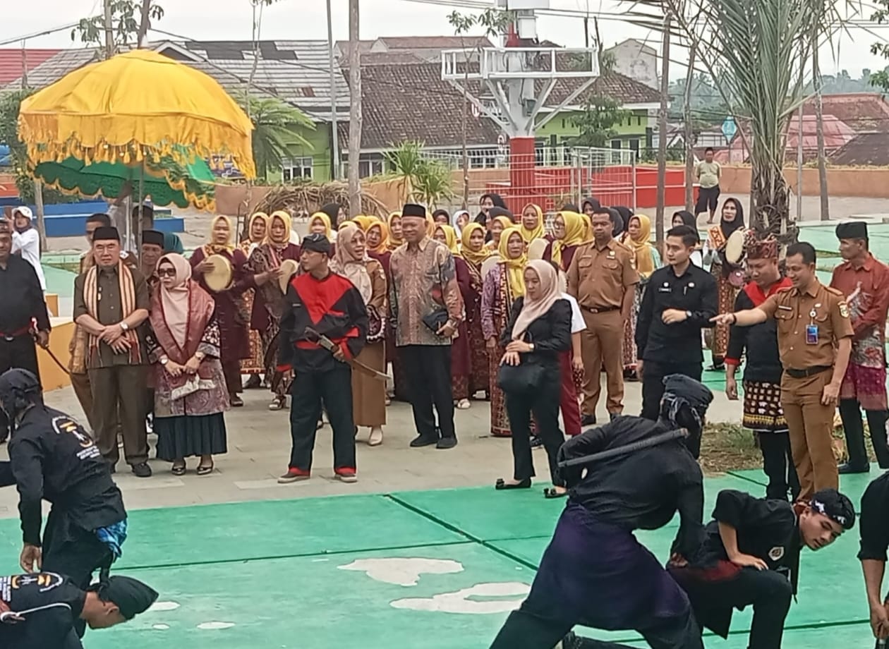 Bupati Tanggamus Hadiri Festival Seni Budaya Adat Lampung di Taman Soekarno