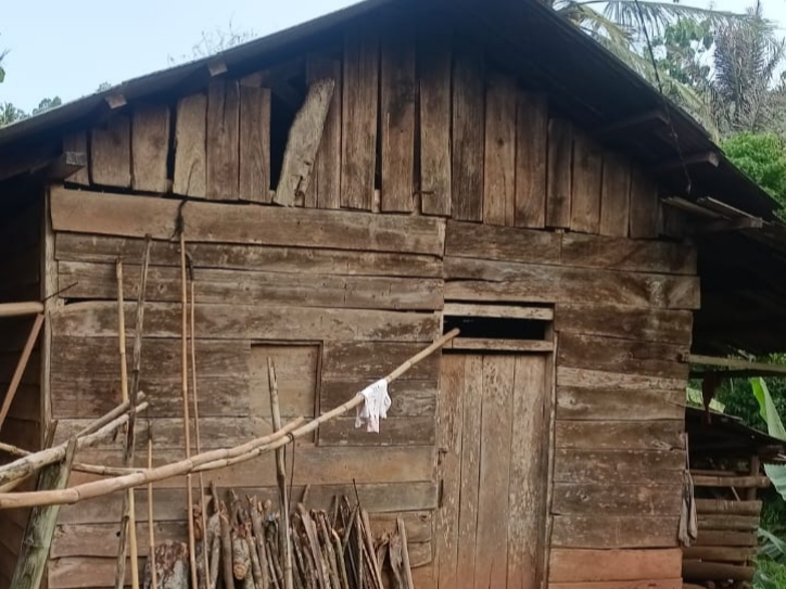 Terungkap, Ayunda Sejak Kecil Diasuh Ayah Sambung Dan Tinggal Di Rumah Tak Layak Huni