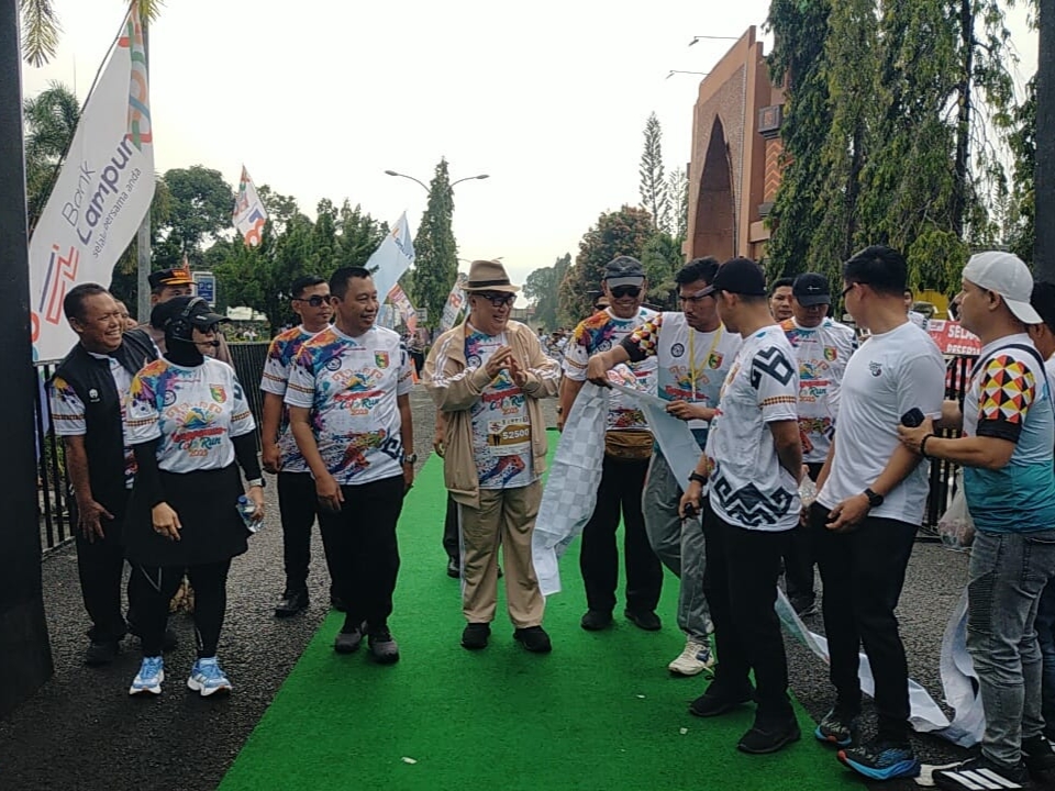 Color Run Tanggamus 2025, Ribuan Peserta Tumpah Ruah Di Islamik Centre, Hadiah Melimpah Dan UMKM Kebanjiran Berkah