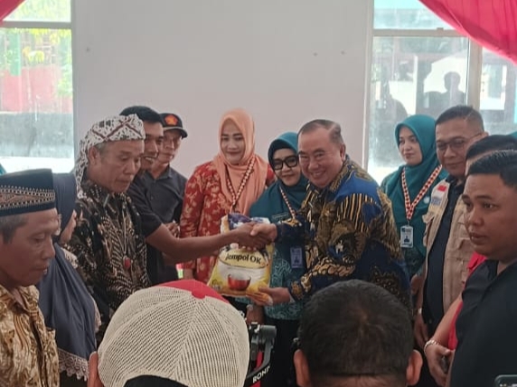 Bupati Tanggamus Gerak Cepat Tanggapi Bencana, Warga Dapat Bantuan